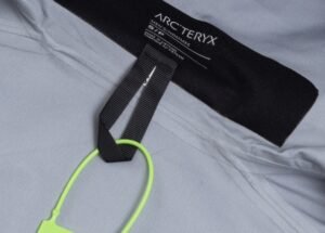 Fake Arc'teryx Beta LW dddd