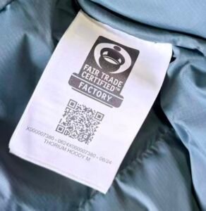 Fake Arcteryx Thorium Hoody tag