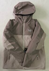 Fake Arc'teryx Macai Jacket brown
