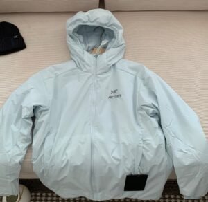 Fake Arc'teryx Atom AR Hoody light blue