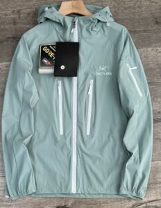 Fake Arc'teryx Squamish Hoody green