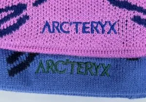 Fake Bird Head Toque stitching