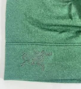 Real Arcteryx Rho Lightweight toque Logo