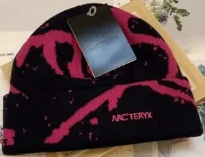 fake arc'teryx grotto toque